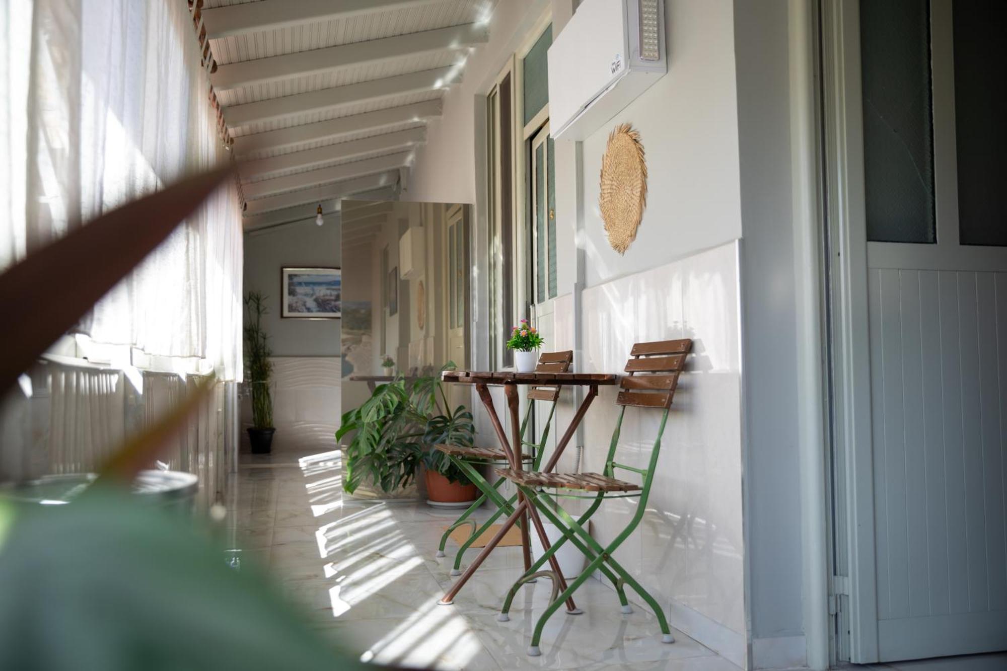 Jonian Boutique Hotel Sarandë Eksteriør bilde